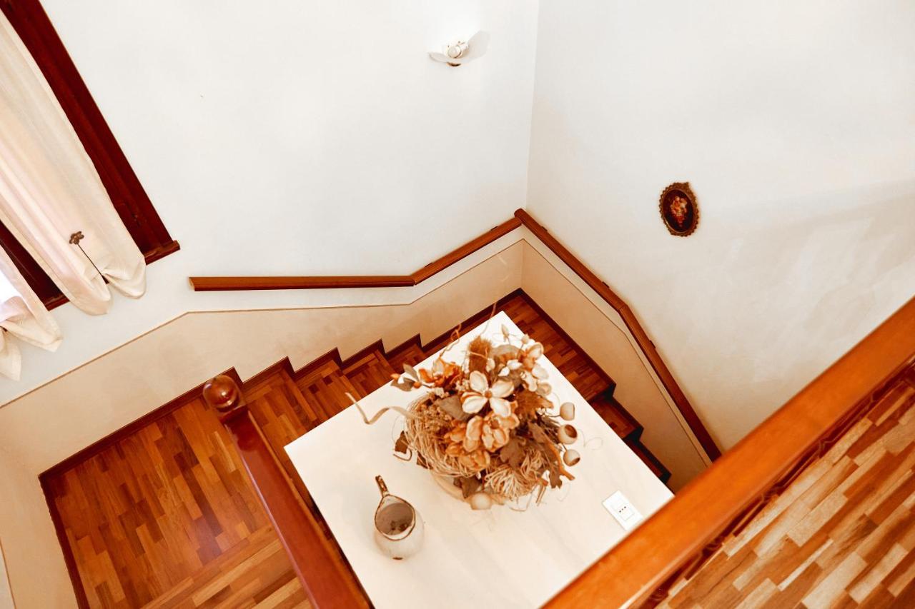Agriturismo La Foscarina Vescovana ภายนอก รูปภาพ